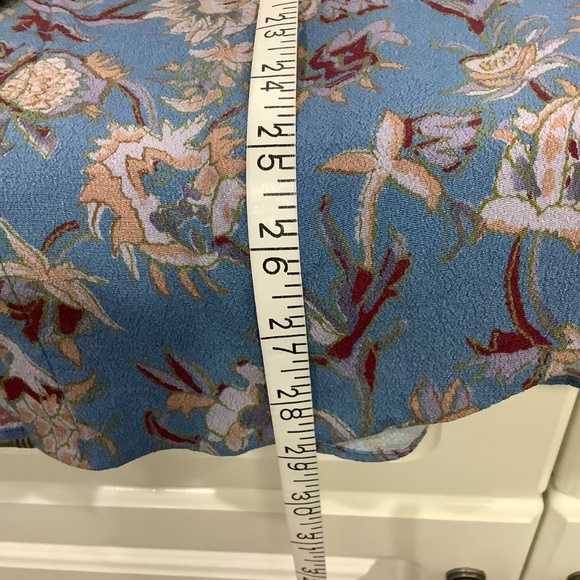 Like NEW: Veronica Beard Semi-Sheer Flowy Blouse Shirt Sz 12 - Picture 11 of 13